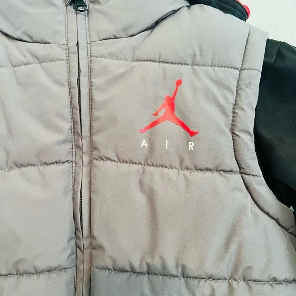 Air Jordan Boys Puffer Vest Jacket - Picture 2 of 7